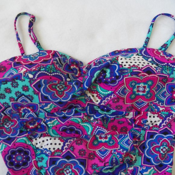 Assets Spanx One Piece Swimsuit, Size Large - Picture 2 of 7